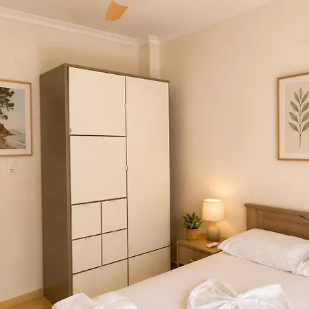 Center Kallithea Apartment